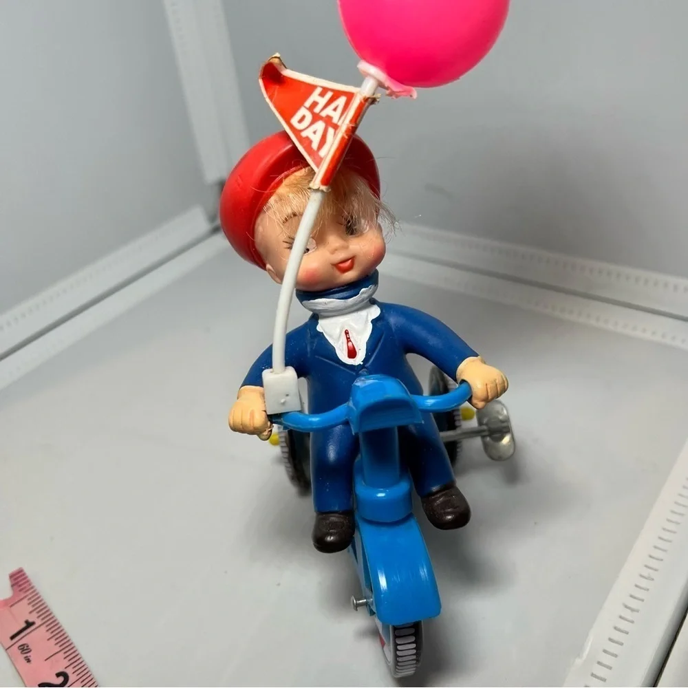 1960s-70s Mechanical Boys Tricycle With Revolving Bell Tin Vtg Toy Works Great